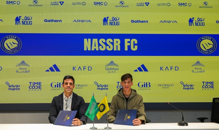 乐鱼-官方：利雅得胜利签下伊拉克中场阿卜杜卡里姆，双方签约2年半